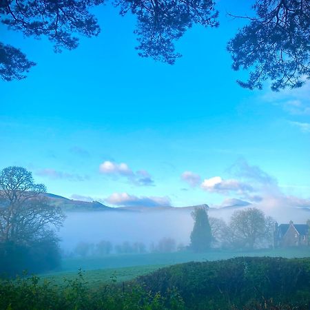 Mountain View Cottage, Hot Tub , Stunning Views Llanhamlach Exteriér fotografie