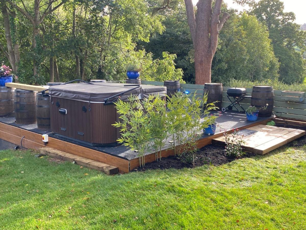 Mountain View Cottage, Hot Tub , Stunning Views Llanhamlach Exteriér fotografie